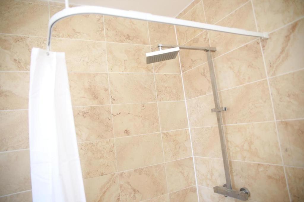 Congress Road Abbeywood Apartment Abbey Wood Екстериор снимка